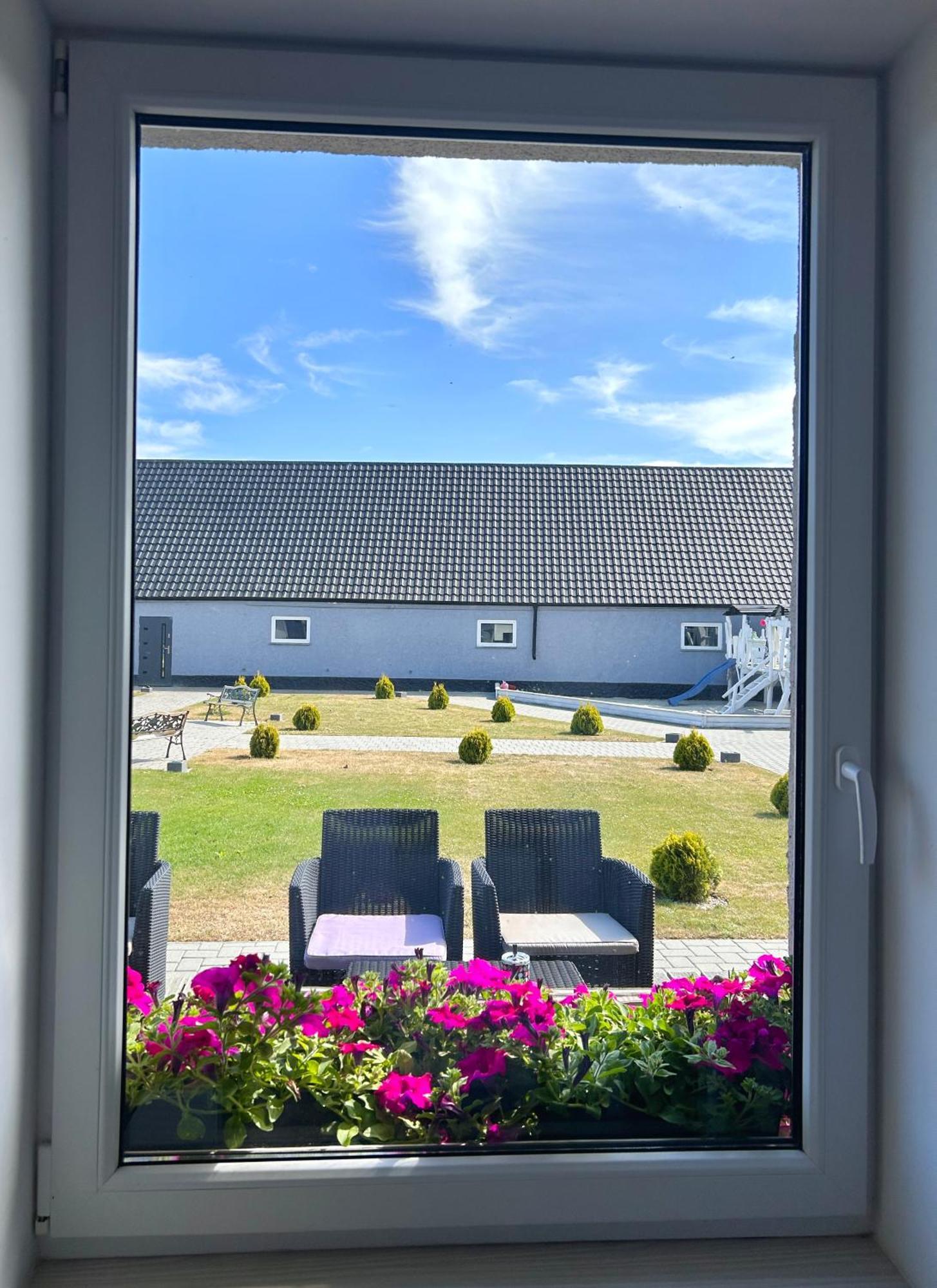 Apartamenty Golf Dyndeby Neksø Exteriör bild